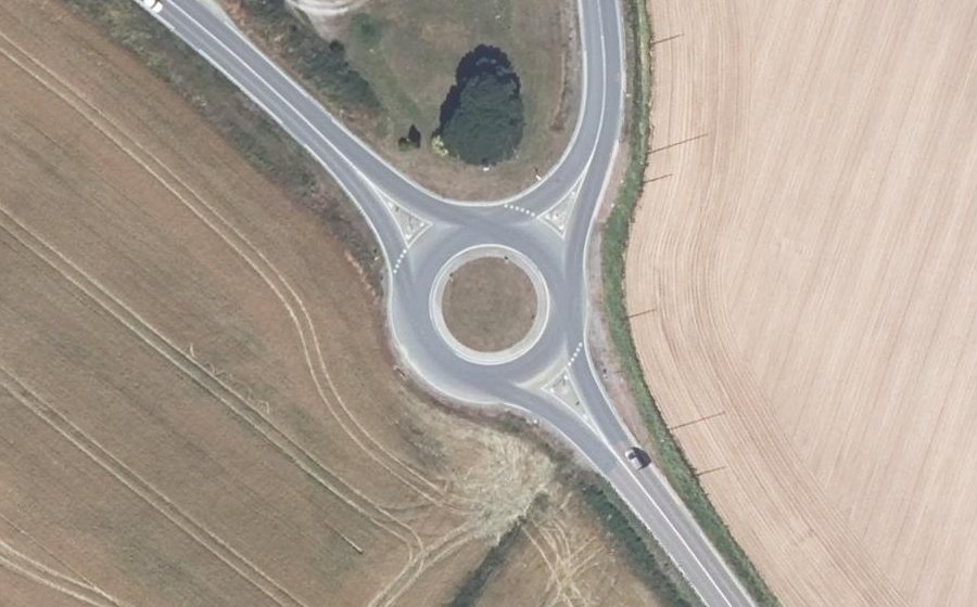 Vue aérienne du Rond-point anonyme n°759976523