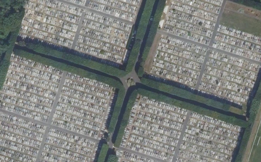 Vue aérienne du Rond-point anonyme n°762820422