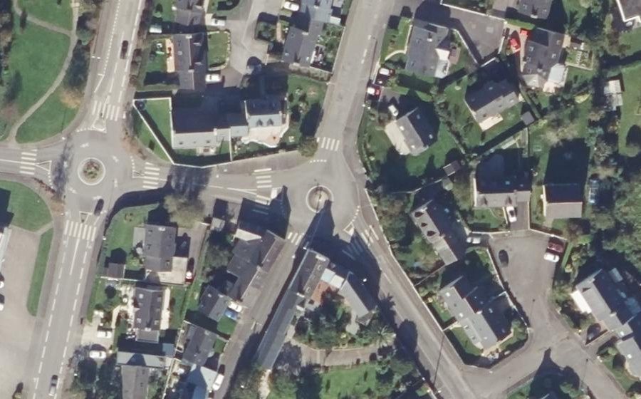 Vue aérienne du Rond-point anonyme n°766606884