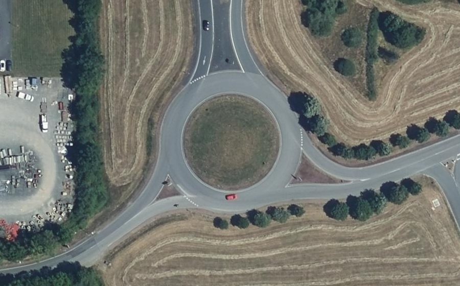 Vue aérienne du Rond-Point Le Landreau