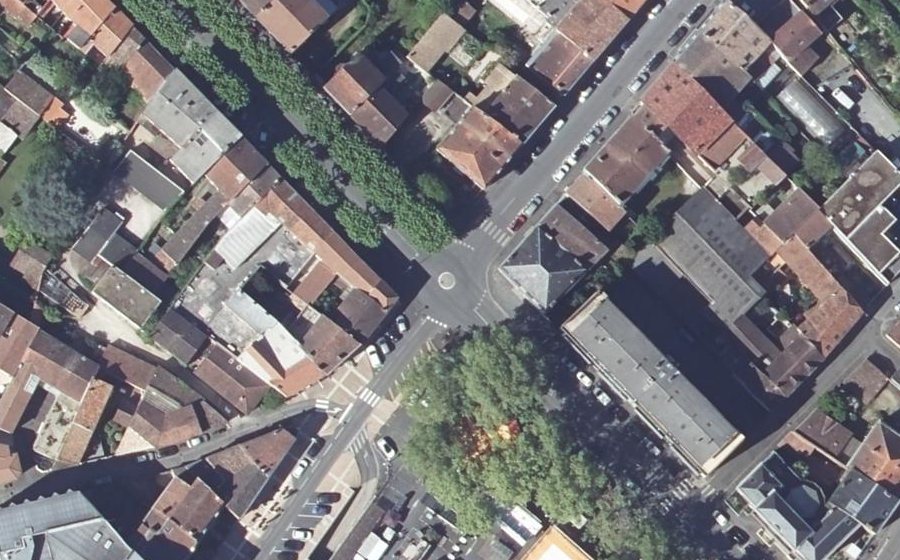 Vue aérienne du Rond-point anonyme n°771094591