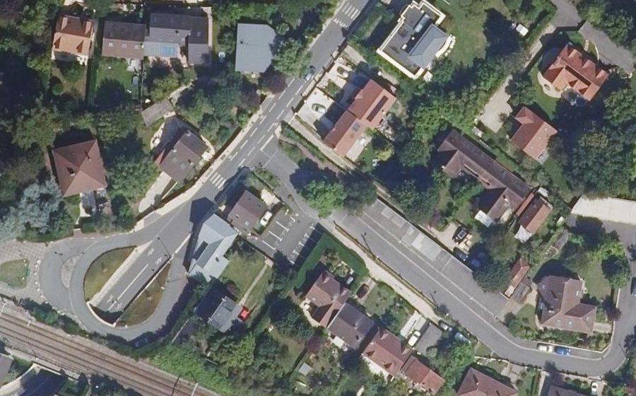 Vue aérienne du Rond-point anonyme n°771611590