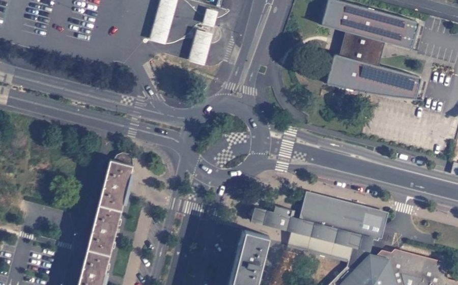 Vue aérienne du Rond-Point du 1er Régiment de Tirailleurs Algériens