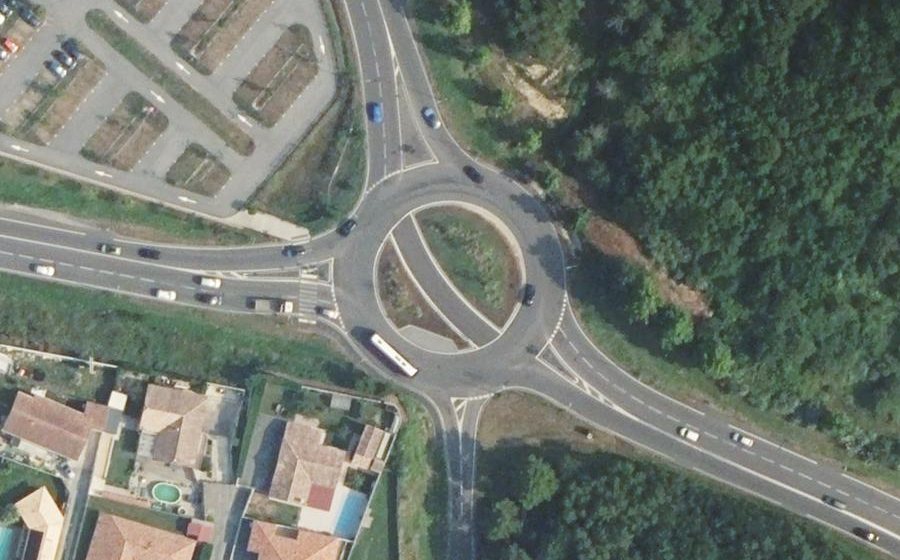 Vue aérienne du Rond-point anonyme n°773582371