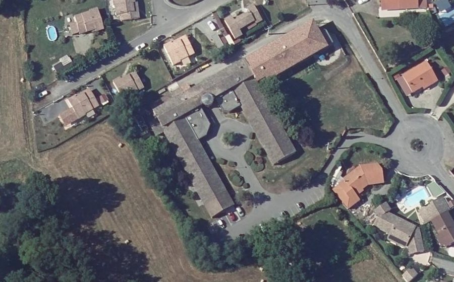 Vue aérienne du Rond-point anonyme n°773658323