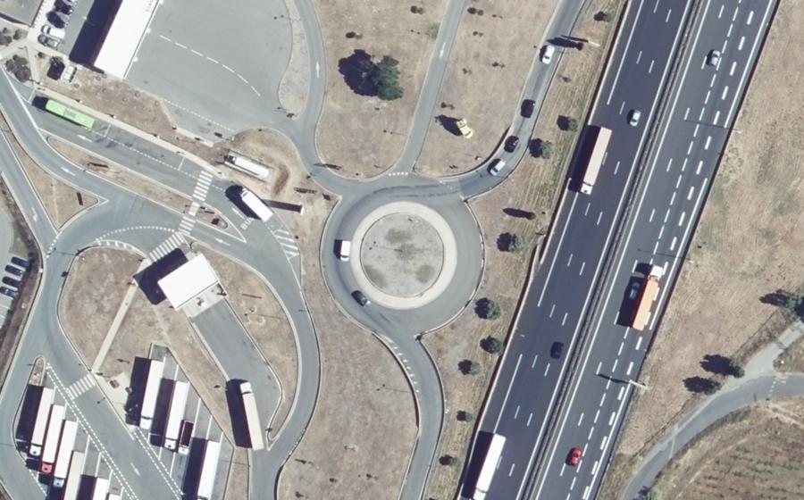 Vue aérienne du Rond-point anonyme n°774544836