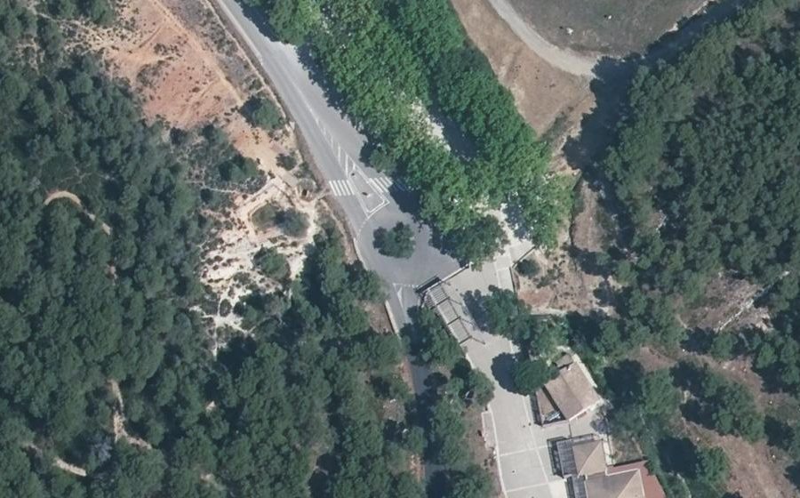 Vue aérienne du Rond-point anonyme n°779351384