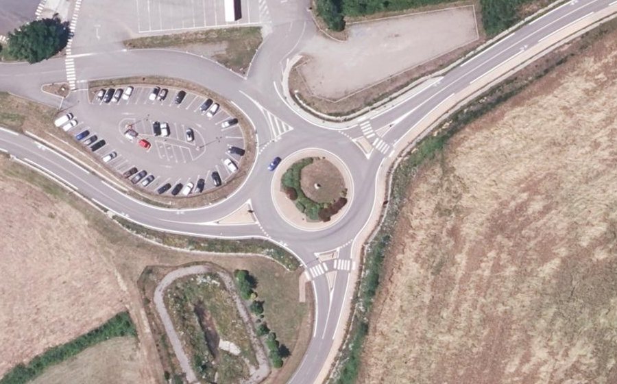 Vue aérienne du Rond-point anonyme n°779517205