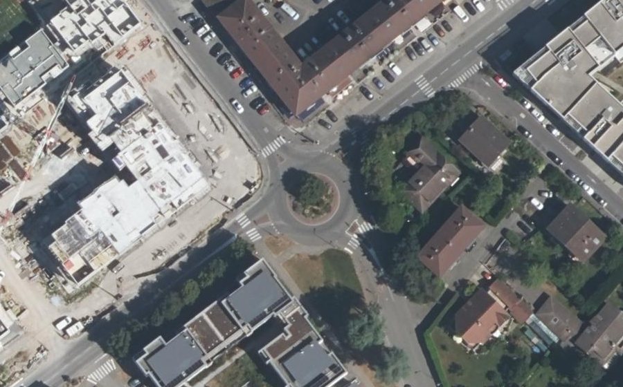 Vue aérienne du Rond-point anonyme n°7824785