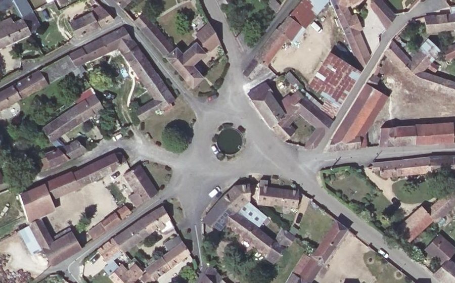 Vue aérienne du Place du Tilleul