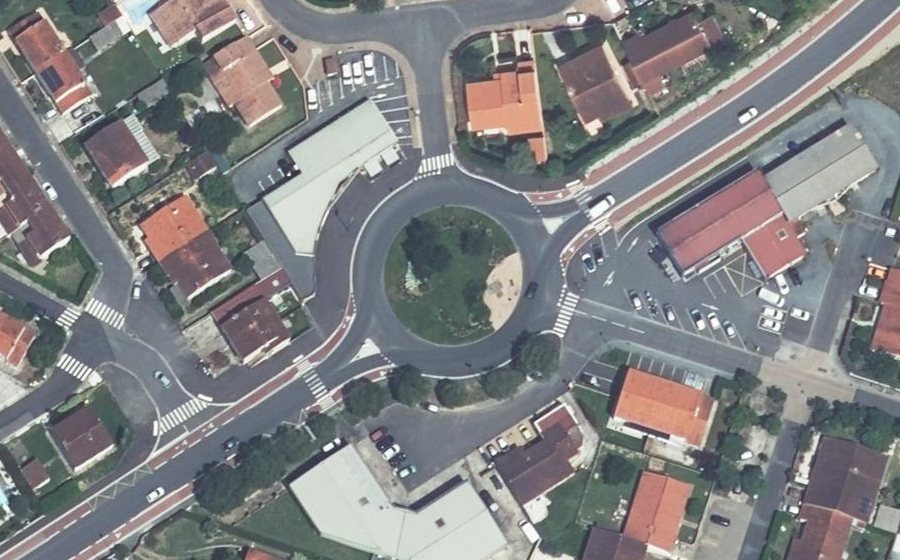 Vue aérienne du Rond-Point Juan-Manuel Fangio