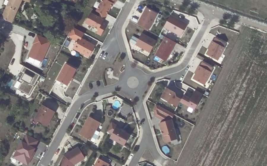 Vue aérienne du Rond-point anonyme n°788010214