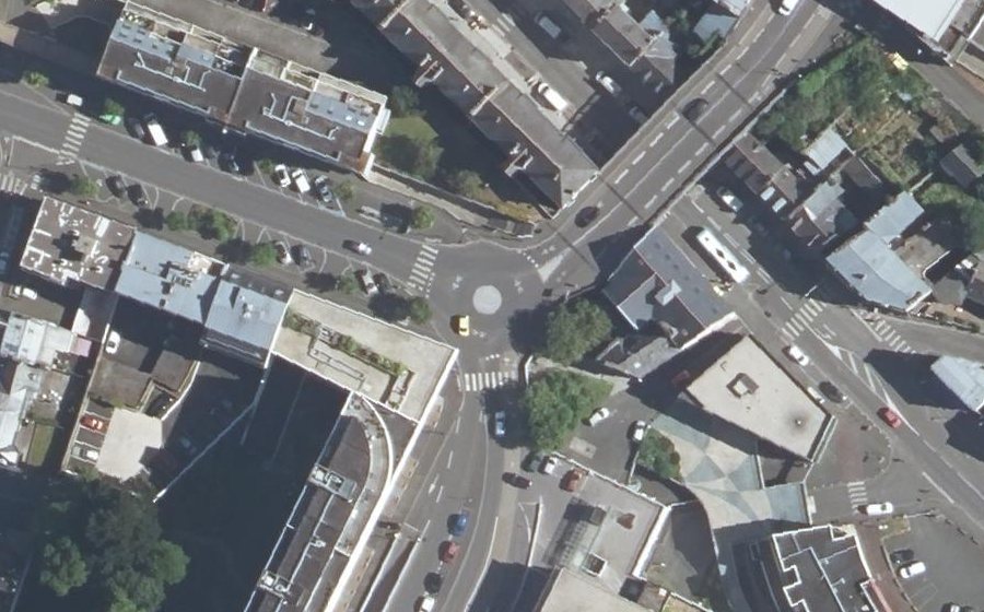 Vue aérienne du Rond-point anonyme n°789313258