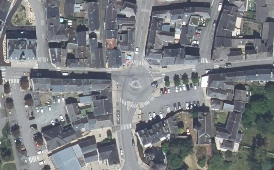 Vue aérienne du Rond-point anonyme n°790793842