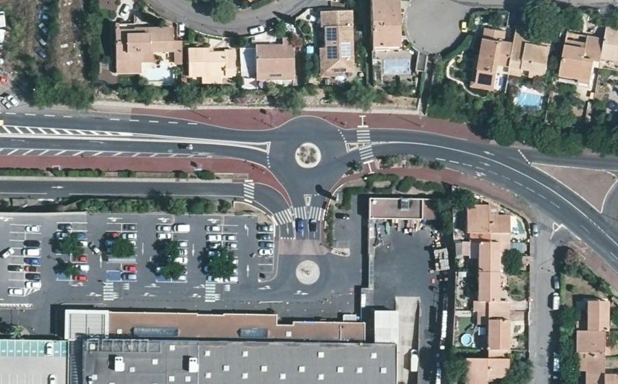Vue aérienne du Rond-Point Lieutenant Louis Caux