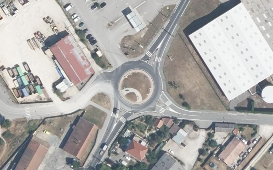 Vue aérienne du Rond-point anonyme n°7963327