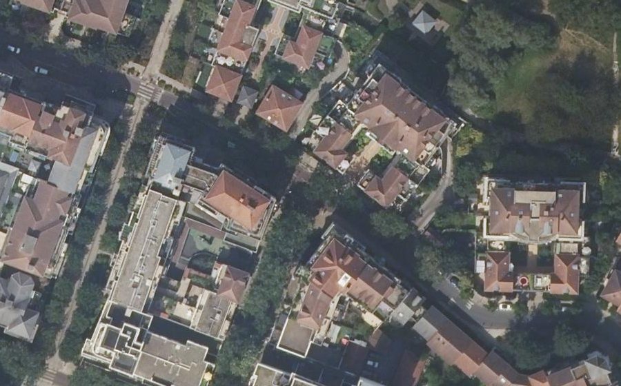 Vue aérienne du Rond-point anonyme n°796553847
