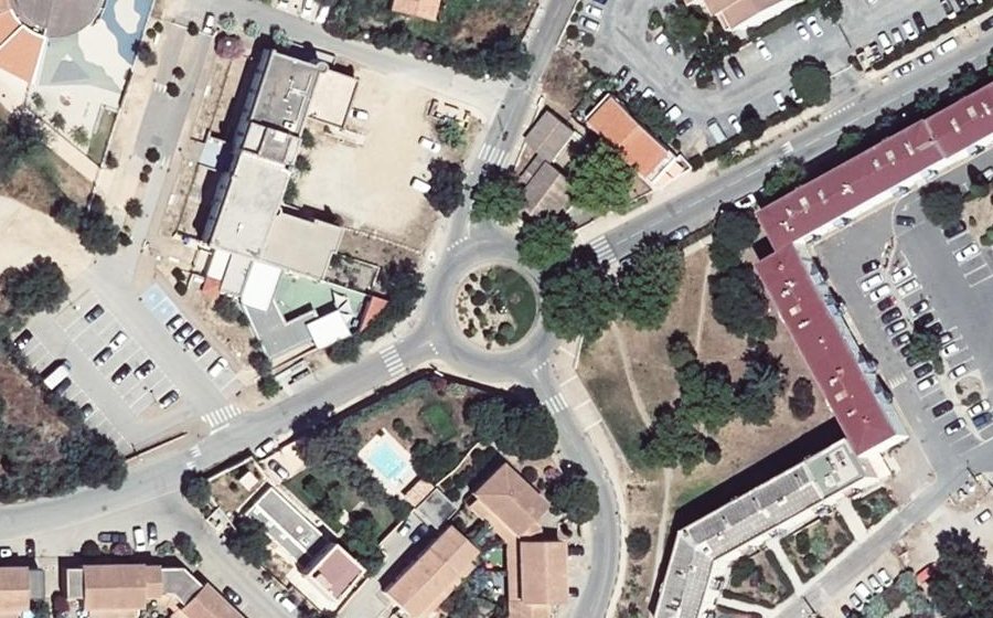 Vue aérienne du Rond-point anonyme n°7980086