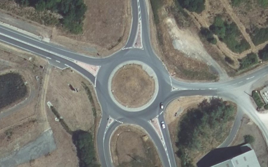 Vue aérienne du Rond-point anonyme n°798314019