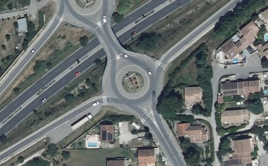 Vue aérienne du Rond-point anonyme n°7986314