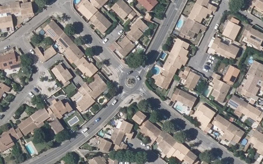 Vue aérienne du Rond-point anonyme n°7986343