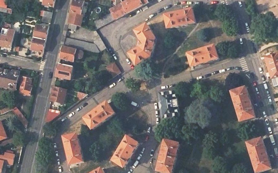 Vue aérienne du Rond-point anonyme n°8003360