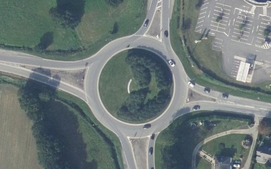 Vue aérienne du Rond-point anonyme n°8026641