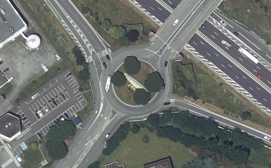 Vue aérienne du Rond-point anonyme n°8027571