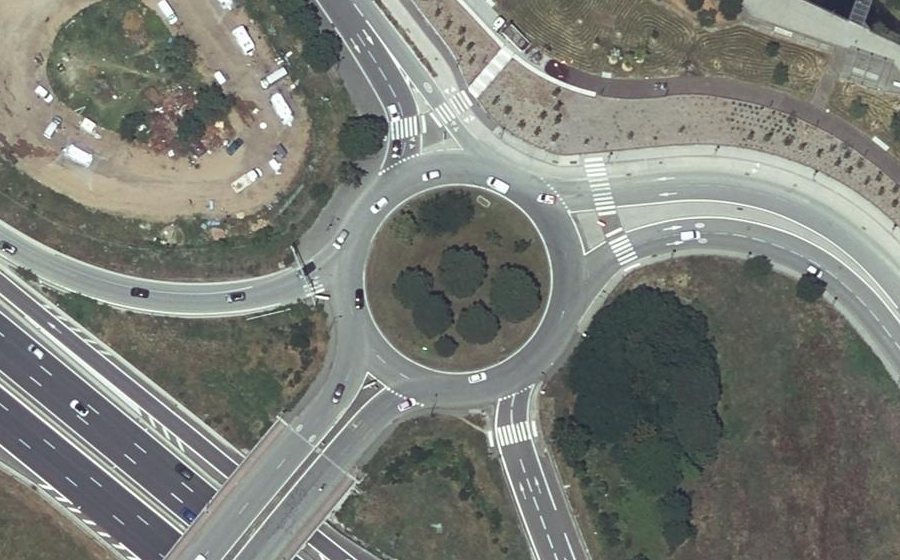 Vue aérienne du Rond-point anonyme n°8027572