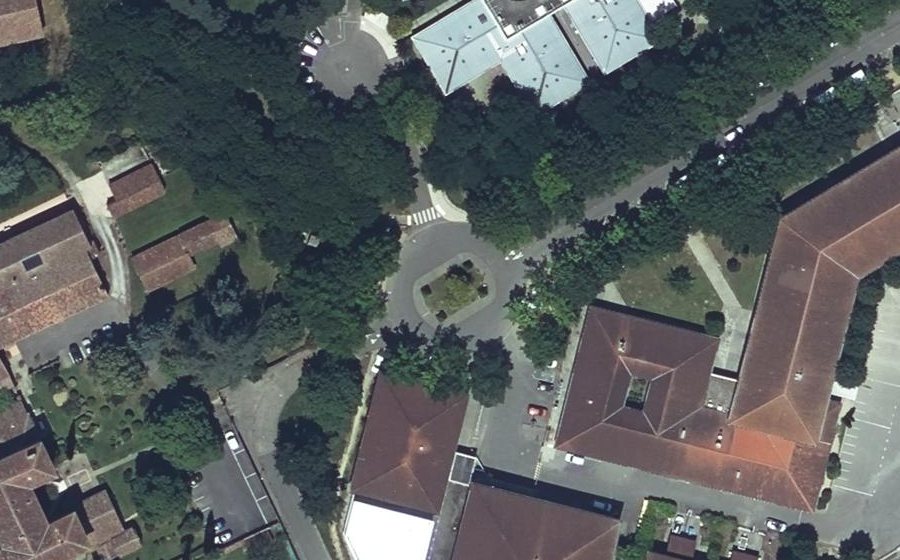 Vue aérienne du Rond-point anonyme n°8029032