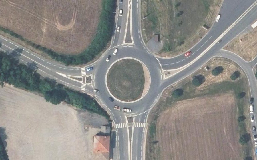 Vue aérienne du Rond-point anonyme n°8035002