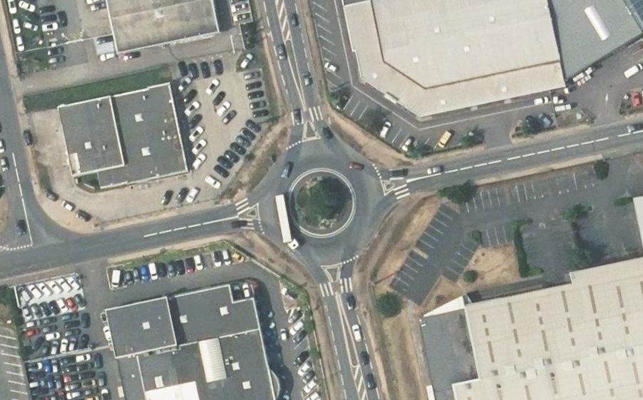 Vue aérienne du Rond-point anonyme n°8035006