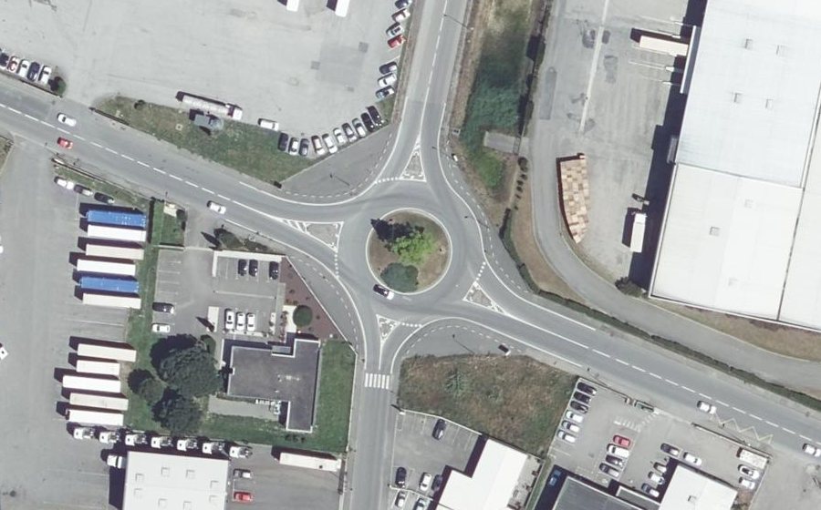 Vue aérienne du Rond-point anonyme n°8036957