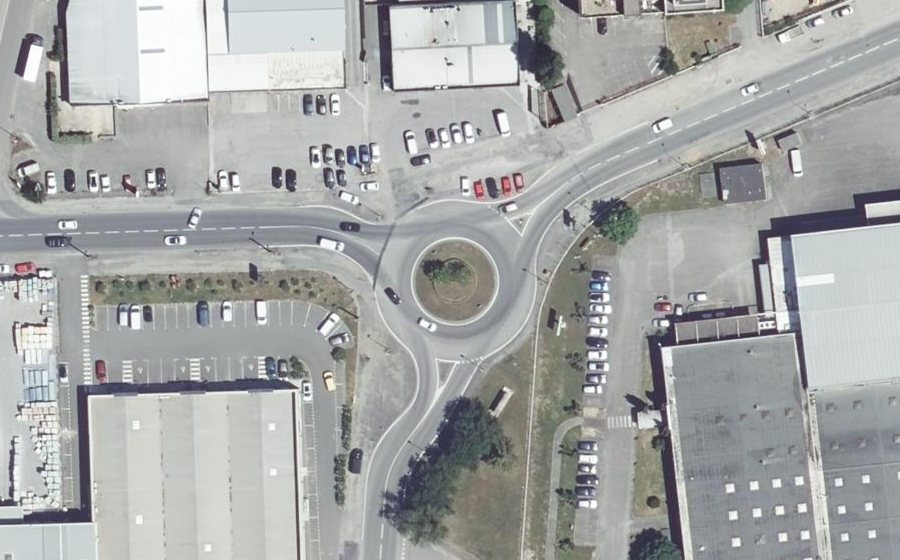 Vue aérienne du Rond-point anonyme n°8036986