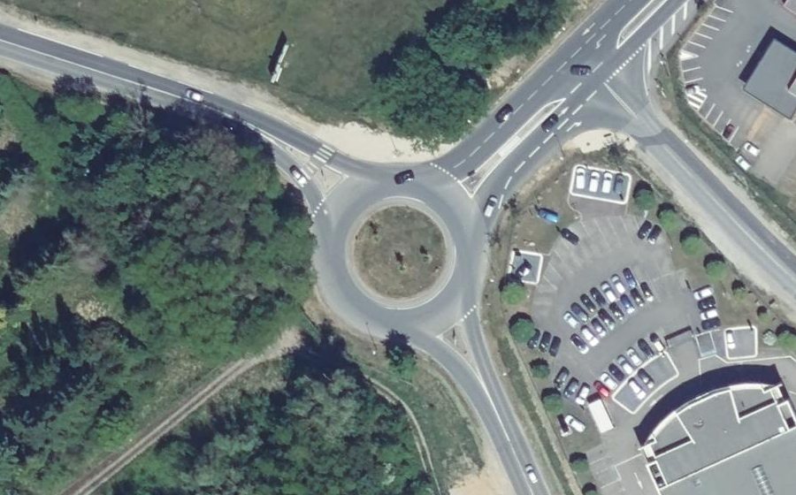 Vue aérienne du Rond-point anonyme n°8056453