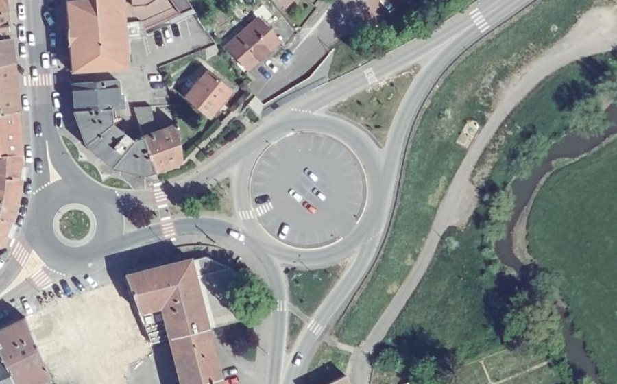 Vue aérienne du Rond-point anonyme n°8058475