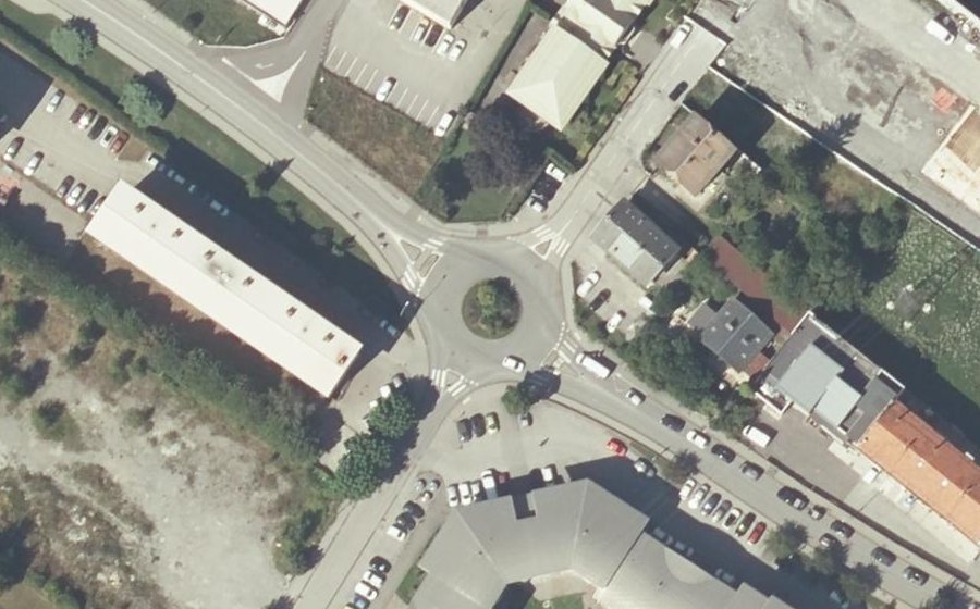 Vue aérienne du Rond-point anonyme n°8065227