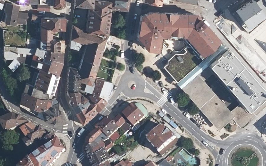 Vue aérienne du Rond-point anonyme n°8066917