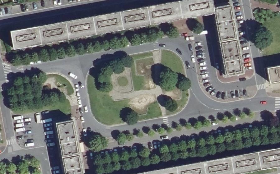 Vue aérienne du Avenue Marie et Pierre Curie