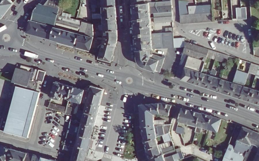 Vue aérienne du Rond-point anonyme n°809509526