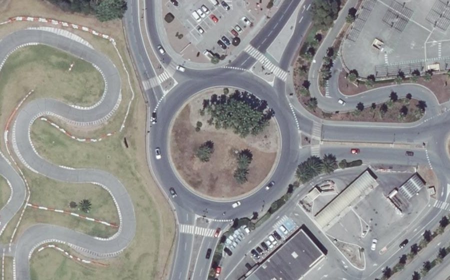 Vue aérienne du Rond-Point de l'Aéronautique Navale