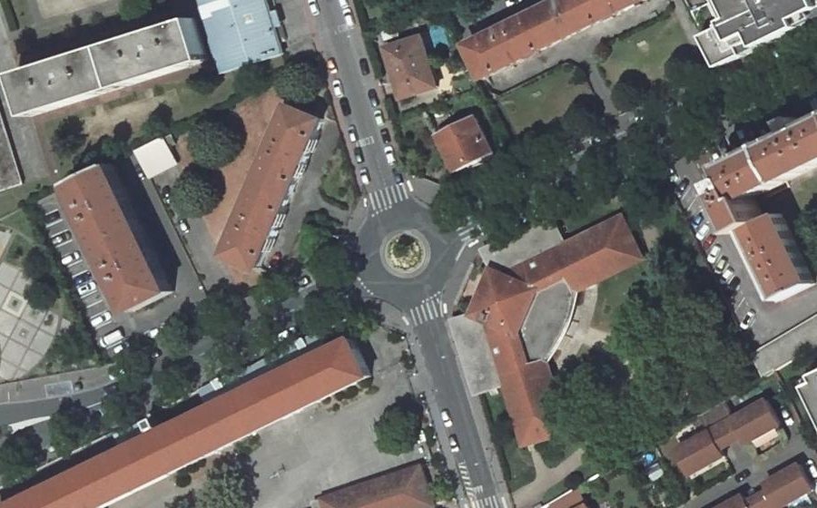 Vue aérienne du Rond-point anonyme n°8108362