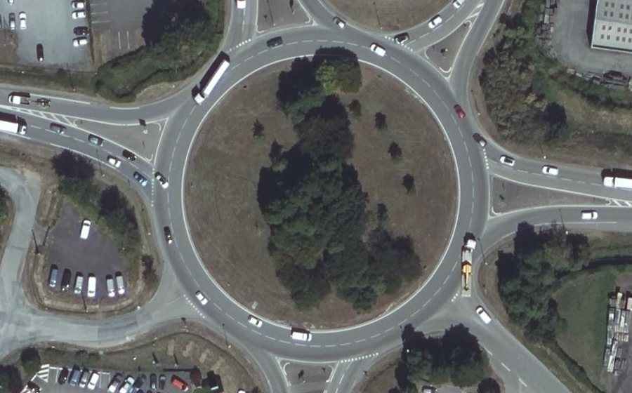 Vue aérienne du Rond-point anonyme n°8108858