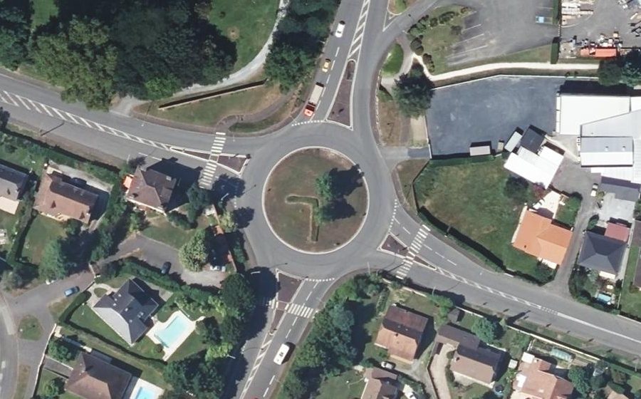 Vue aérienne du Rond-Point du Souvenir Français