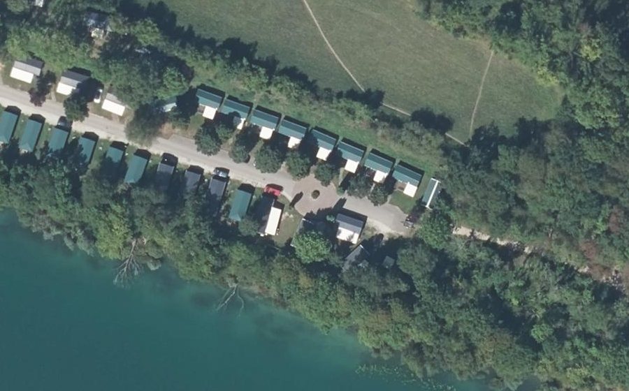 Vue aérienne du Rond-point anonyme n°818108283