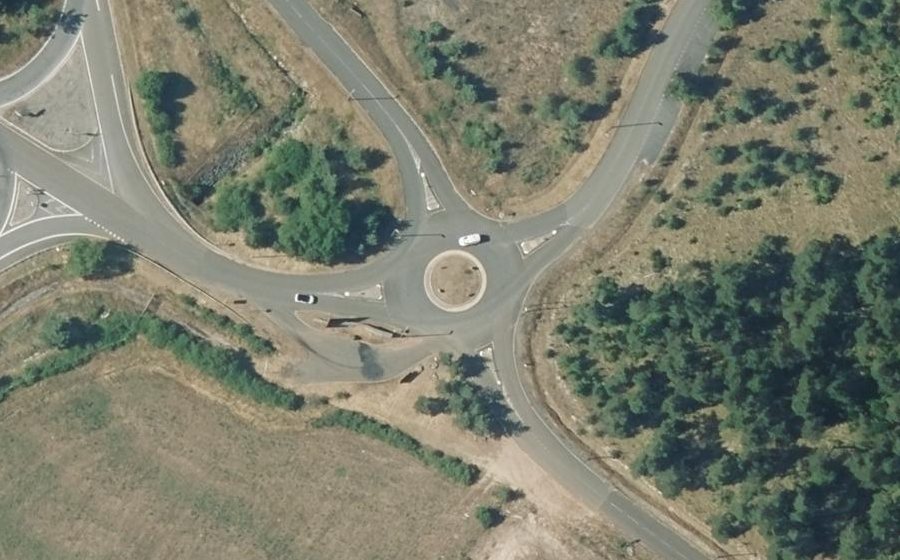 Vue aérienne du Rond-point anonyme n°8256485