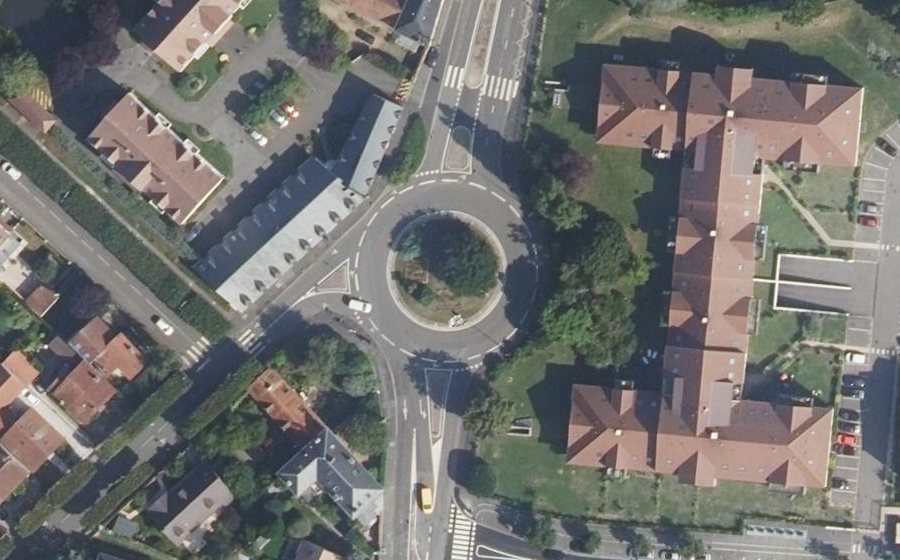 Vue aérienne du Rond-Point du 23 Août 1944