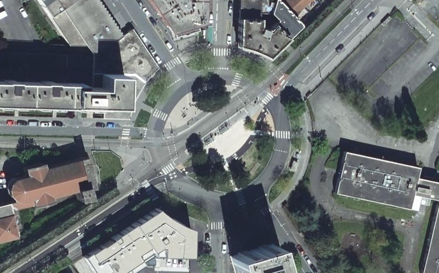 Vue aérienne du Place Paul-Louis Courier