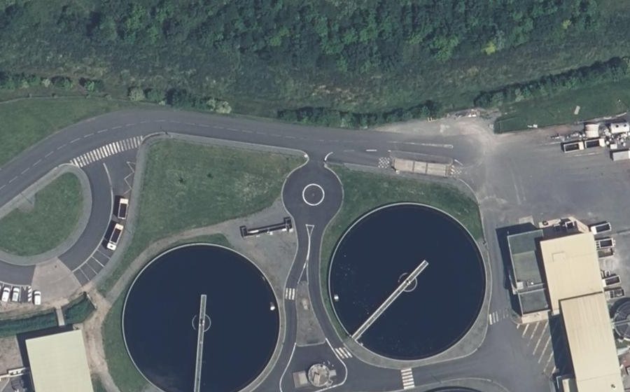 Vue aérienne du Rond-point anonyme n°839401730