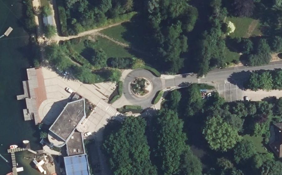 Vue aérienne du Rond-point anonyme n°842001049